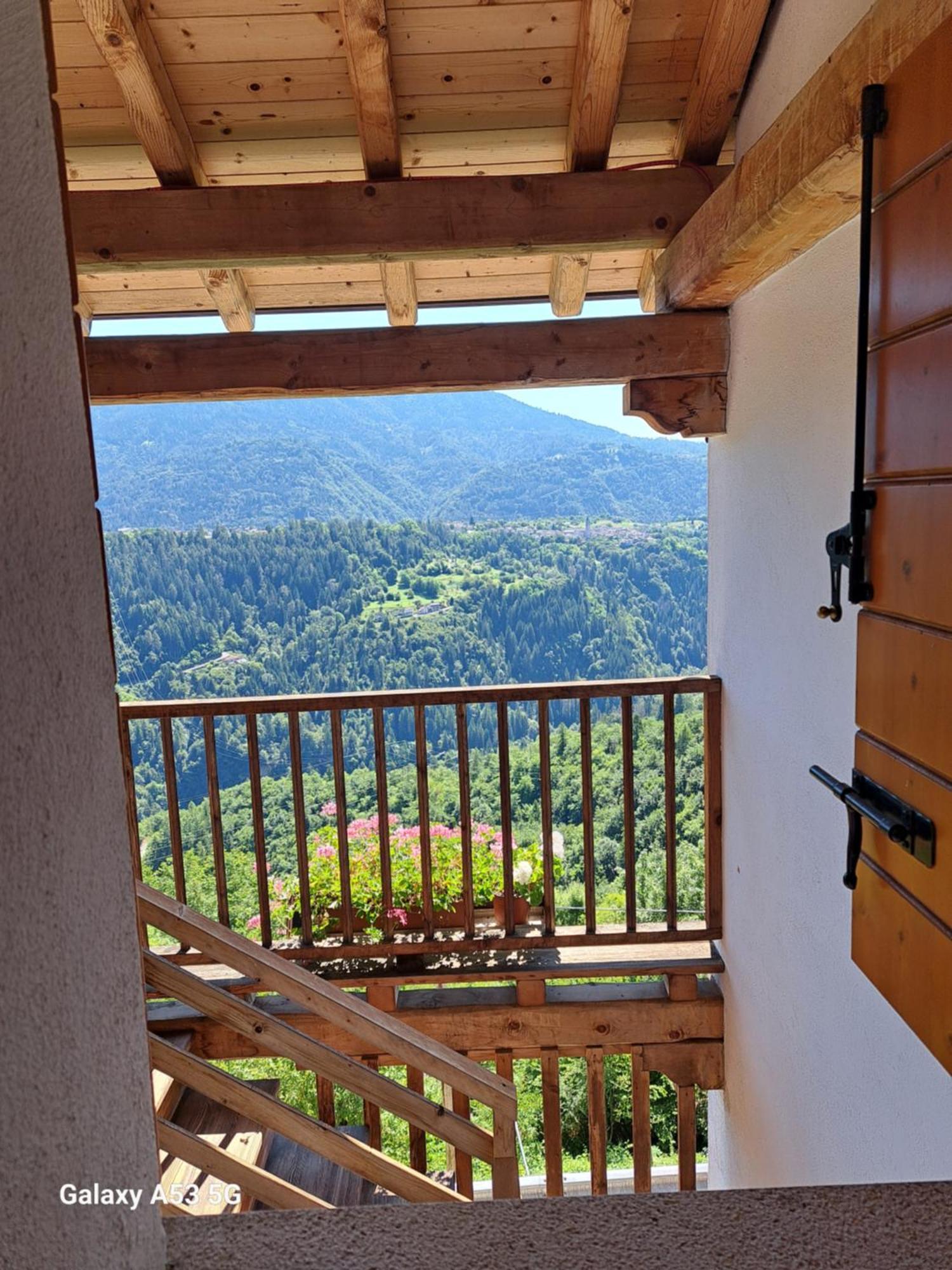 B&B Val Maschi Lamon Oda fotoğraf